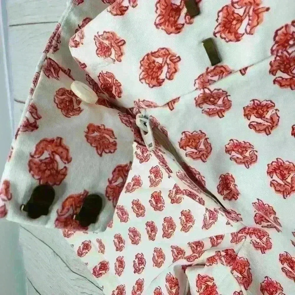 Ann Taylor LOFT floral shorts the riviera short size 2 - Picture 9 of 10